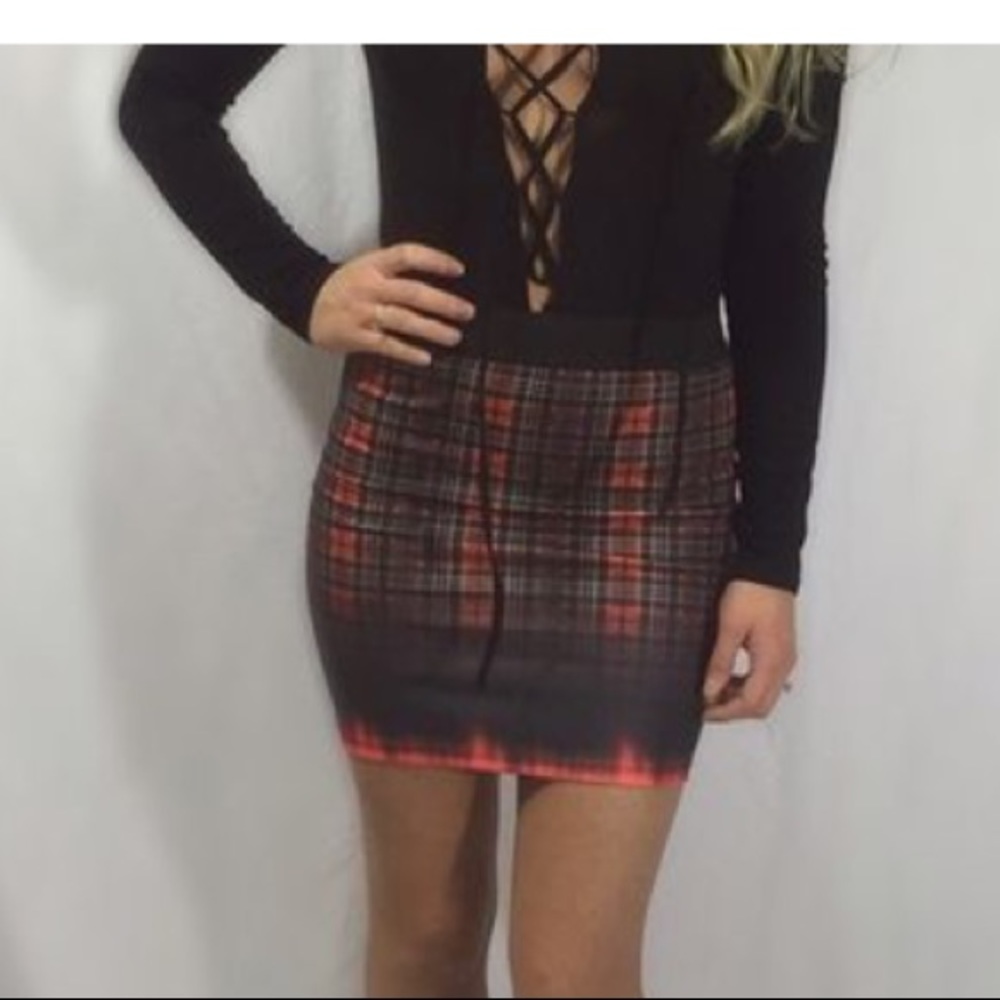 Zara Trafaluc plaid Stretch Mini Sz S - Picture 7 of 7